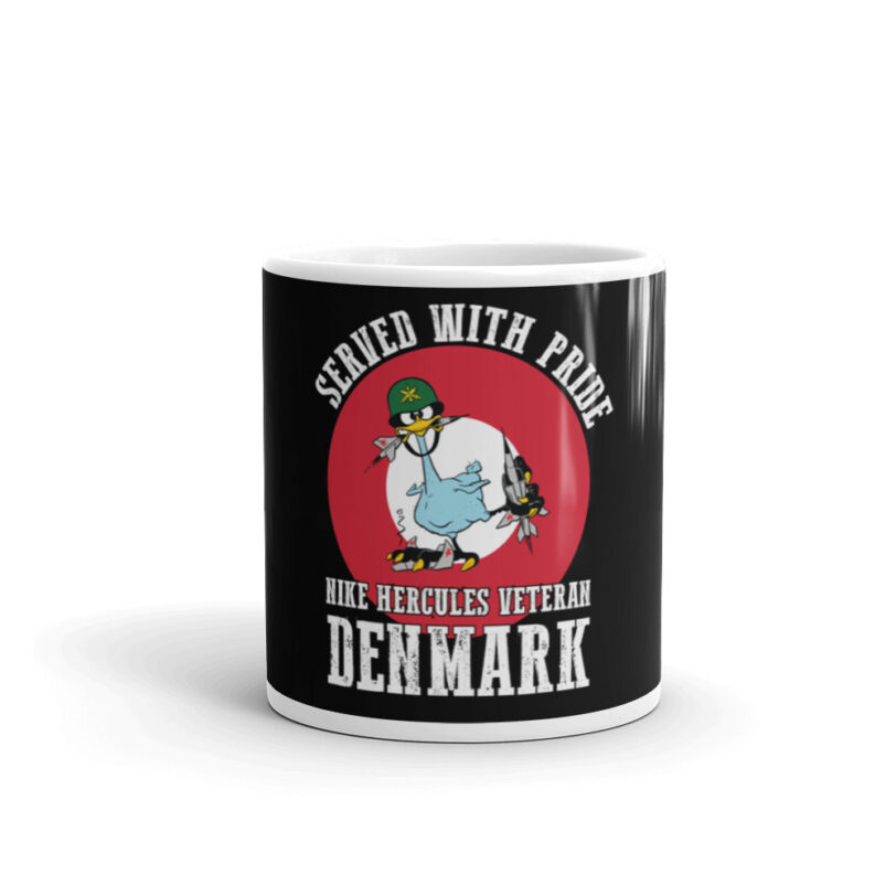 Denmark Oozlefinch on Roundel Mug